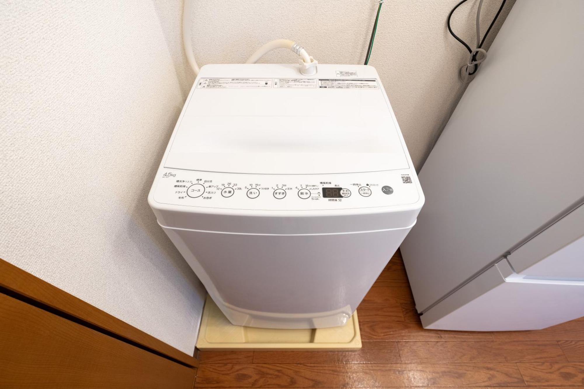 Verono Shinsaibashi East Apartment *
